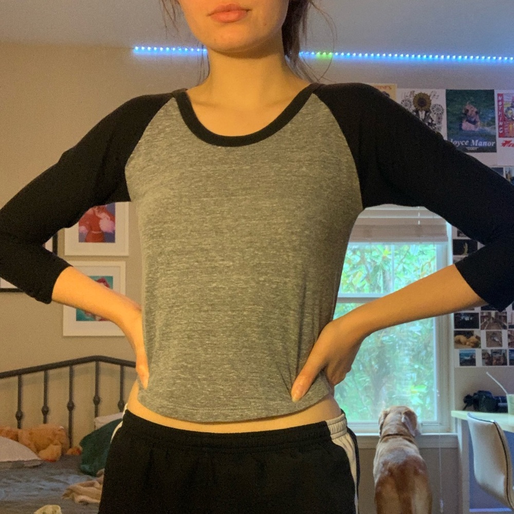 Brandy Melville Black & Gray Baseball Styled Tee